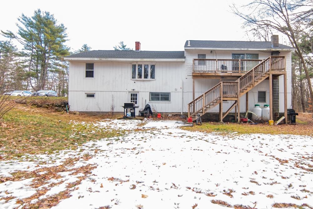 174 Hackett Hill Road Hooksett, NH 03106 - Photo 2 of 33