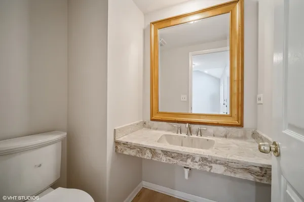 $3,200 | 103 Viola Court, Rolling Meadows, IL 60008