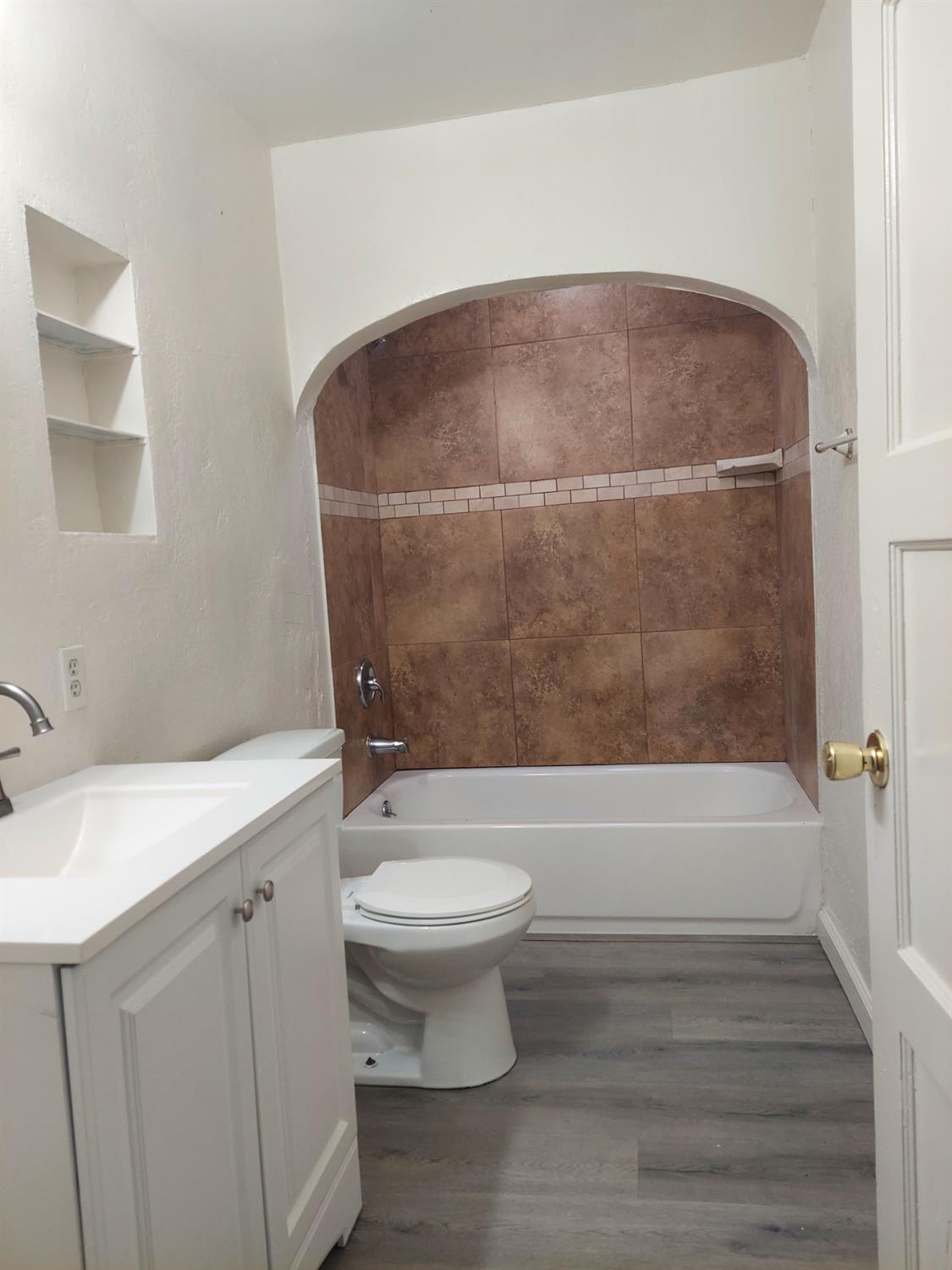 411 Alturas Avenue Modesto, CA 95351 - Photo 9 of 13