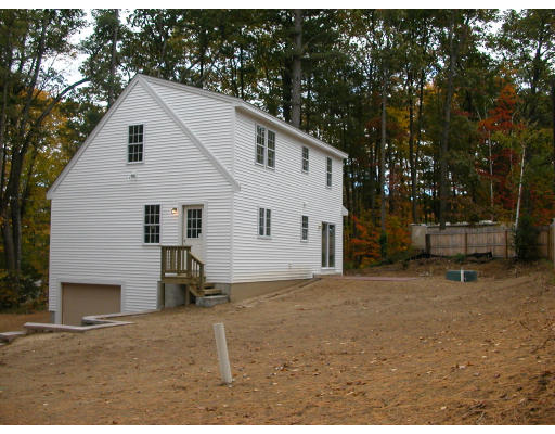 20 Trails End Road Westford, MA 01886 - Photo 2 of 5 Gallery Image 2
