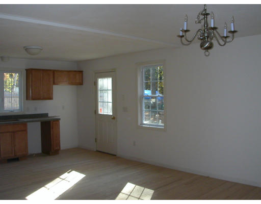 20 Trails End Road Westford, MA 01886 - Photo 5 of 5 Gallery Image 5