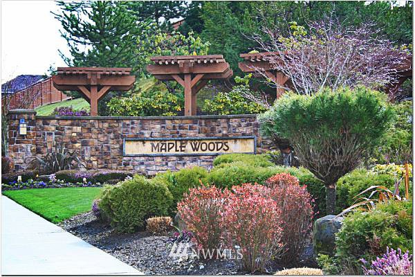 28100 Maple Ridge Way Southeast Maple Valley, WA 98038 - Photo 14 of 14
