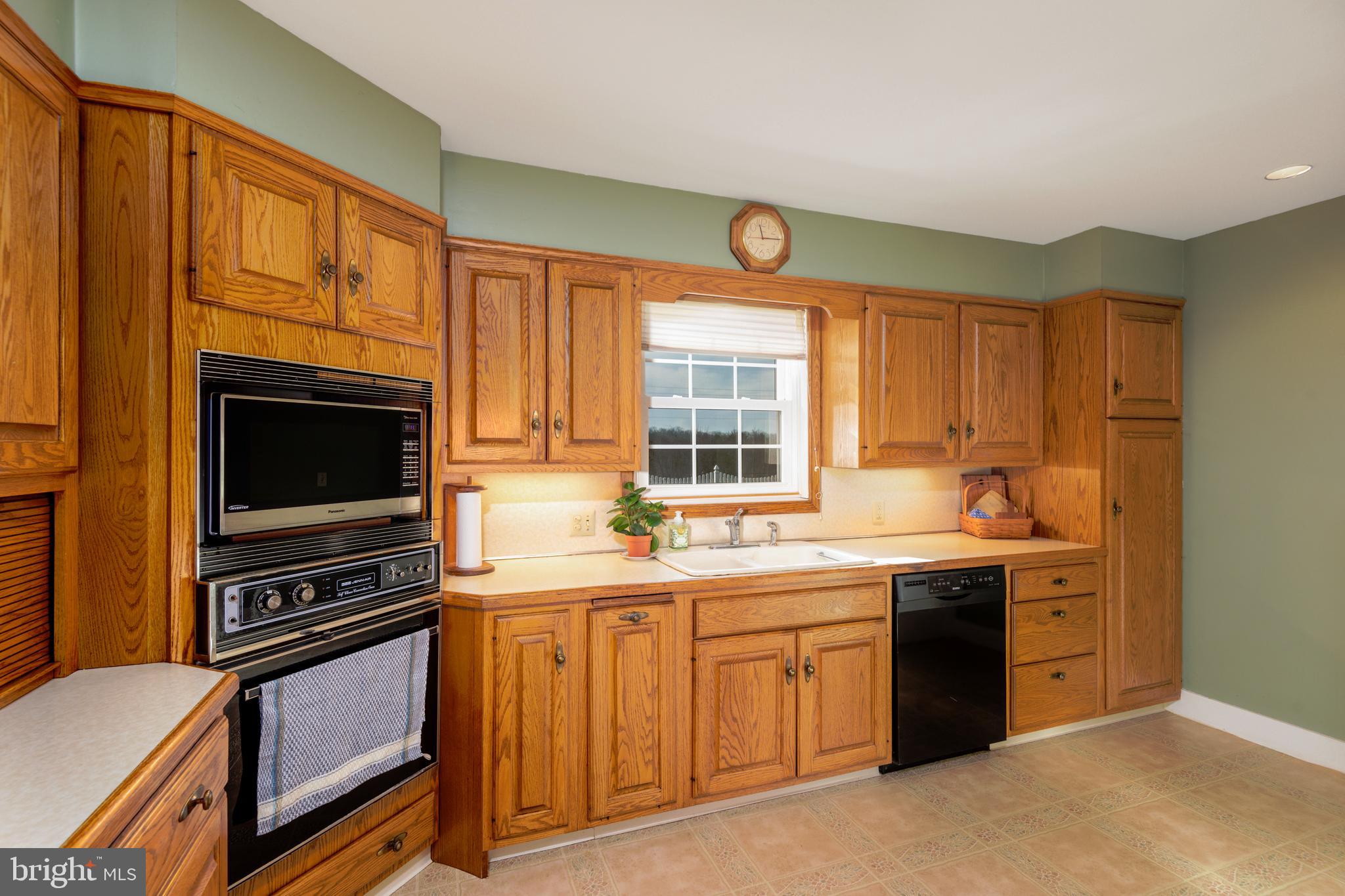 395 Valley Road Etters, PA 17319 - Photo 23 of 61 Gallery Image 23
