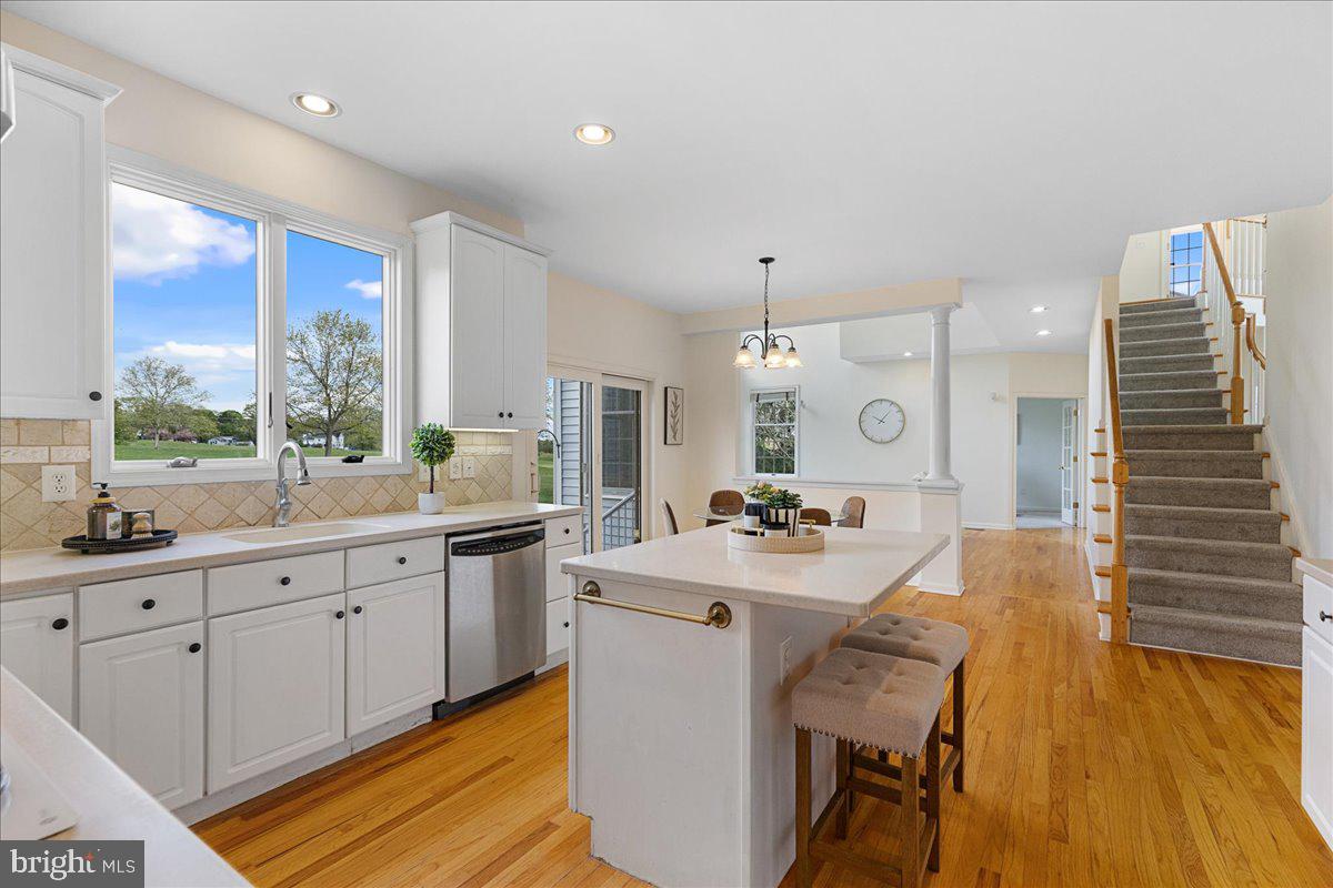 17 Spyglass Road Skillman, NJ 08558 - Photo 12 of 36