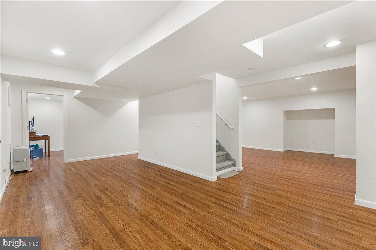 17 Spyglass Road Skillman, NJ 08558 - Photo 30 of 36