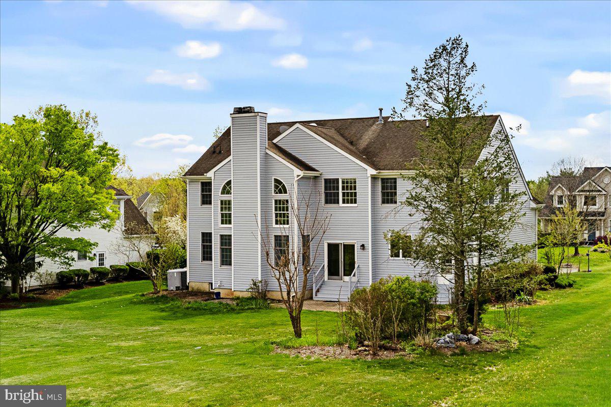 17 Spyglass Road Skillman, NJ 08558 - Photo 33 of 36