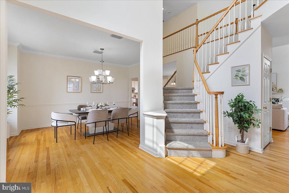 17 Spyglass Road Skillman, NJ 08558 - Photo 5 of 36