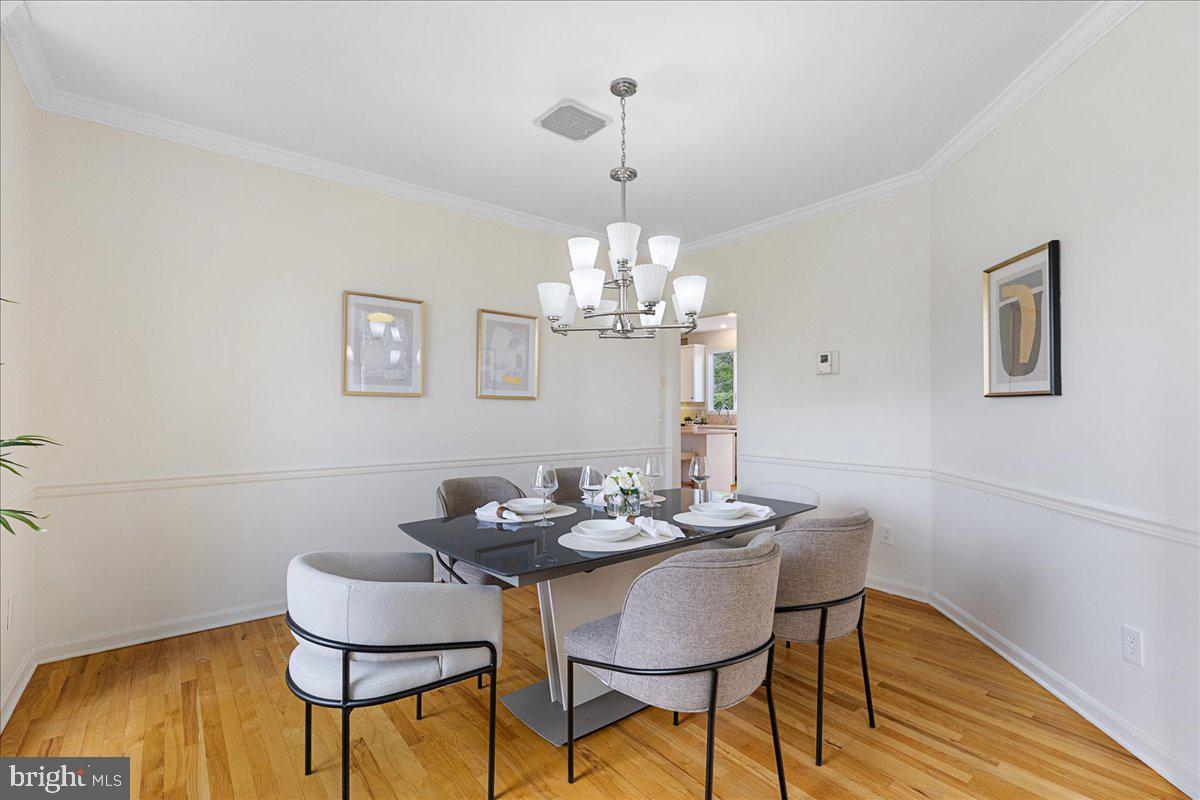 17 Spyglass Road Skillman, NJ 08558 - Photo 9 of 36