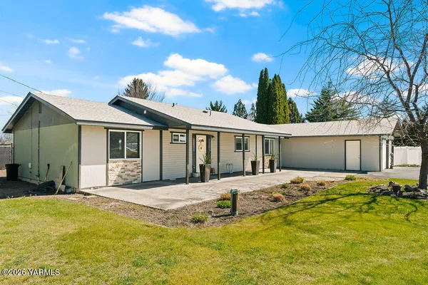 $448,000 | 3003 South 79th Avenue, Yakima, WA 98903