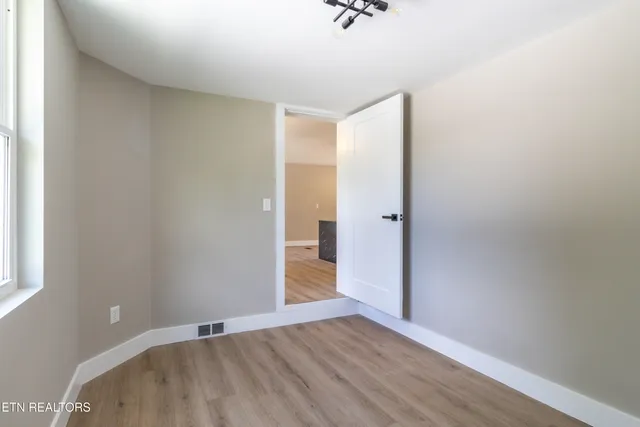 $360,000 | 505 Foust Carney Road, Powell, TN 37849