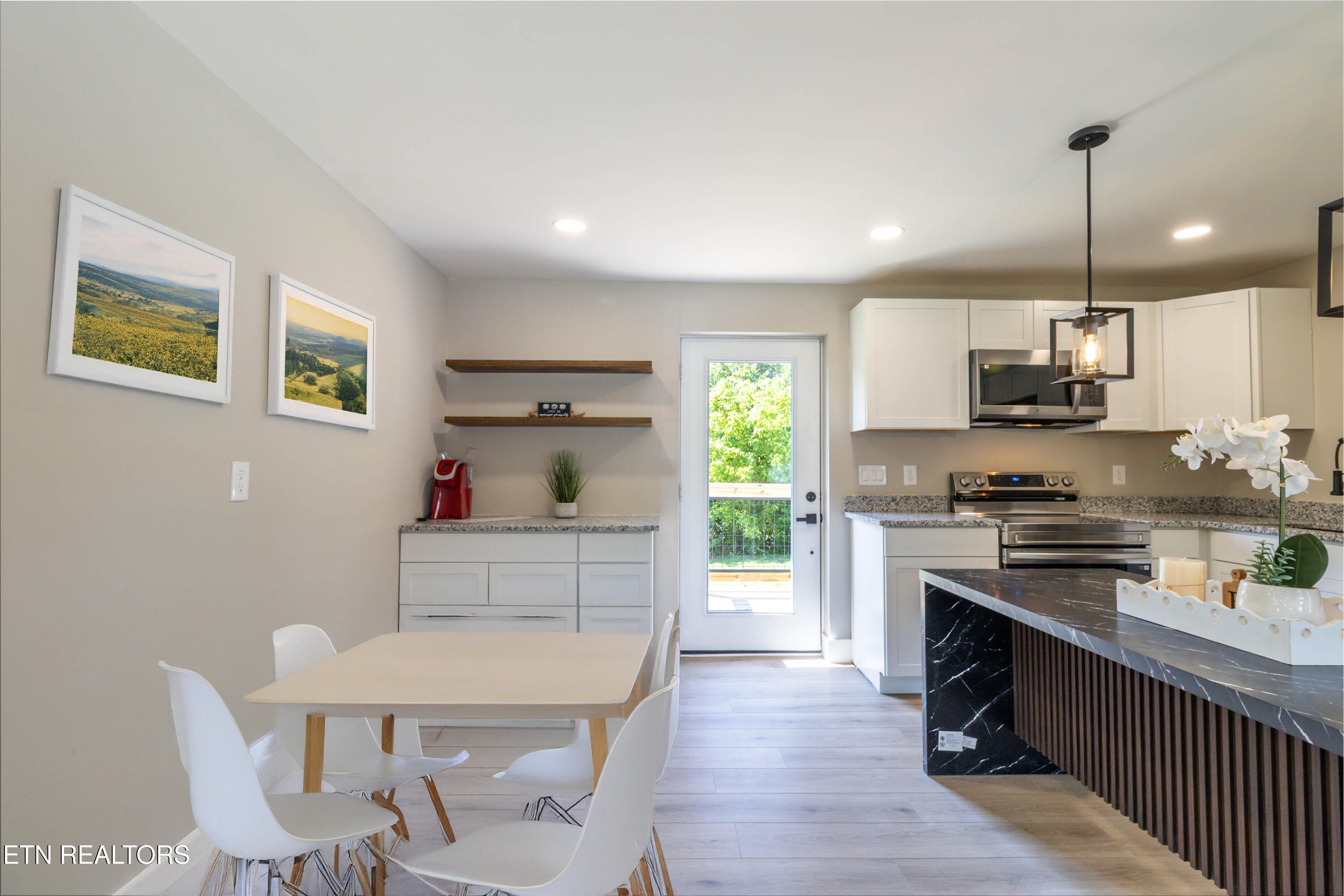 505 Foust Carney Road Powell, TN 37849 - Photo 5 of 41 Kitchen