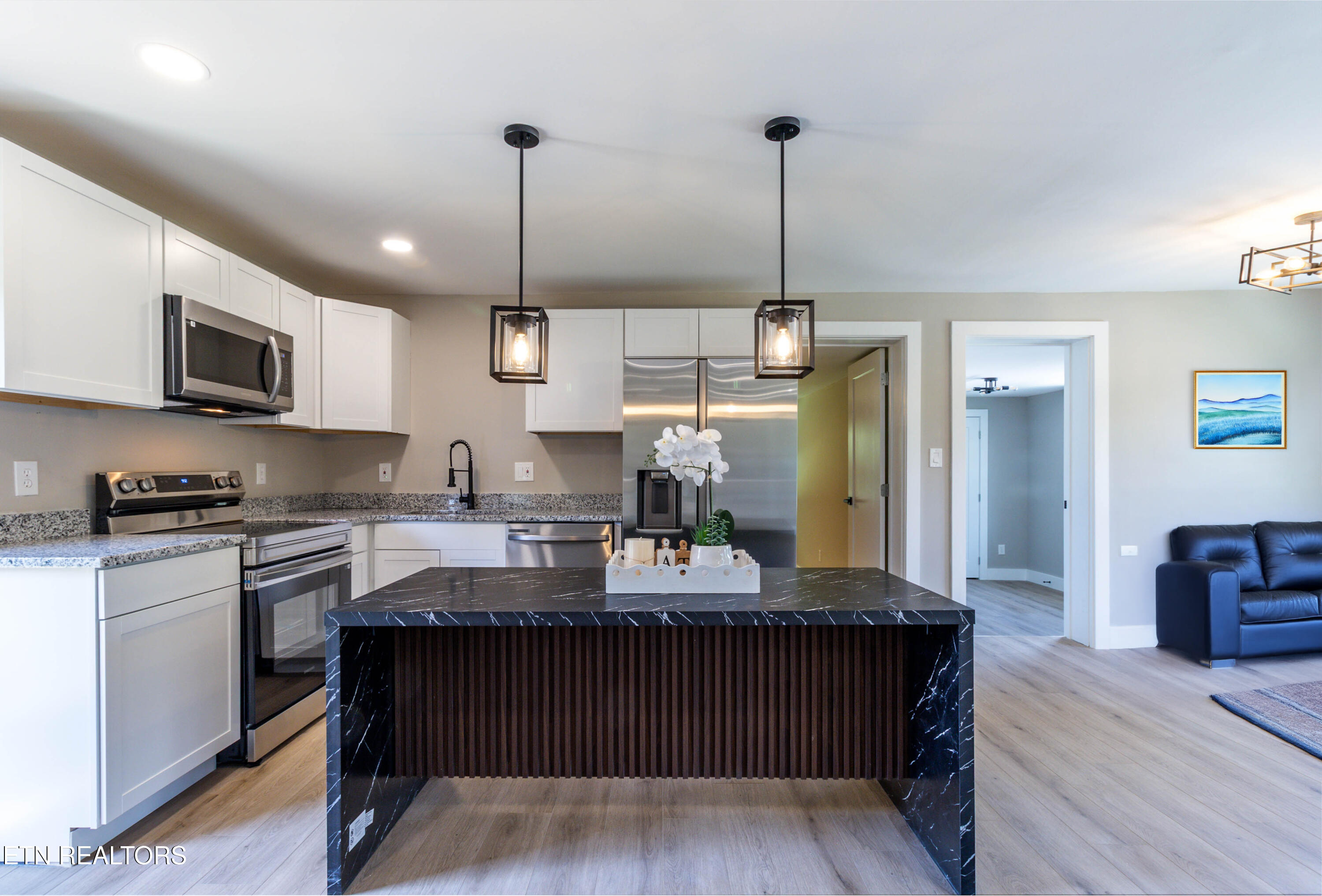 505 Foust Carney Road Powell, TN 37849 - Photo 6 of 41 Kitchen/Dining Room