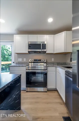 $360,000 | 505 Foust Carney Road, Powell, TN 37849