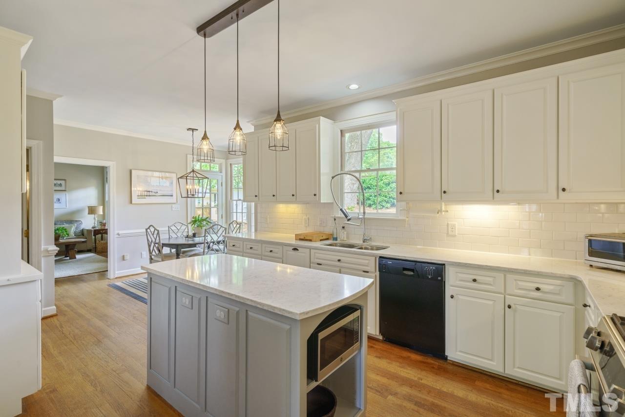 1216 Weldon Place Raleigh, NC 27608 - Photo 12 of 41