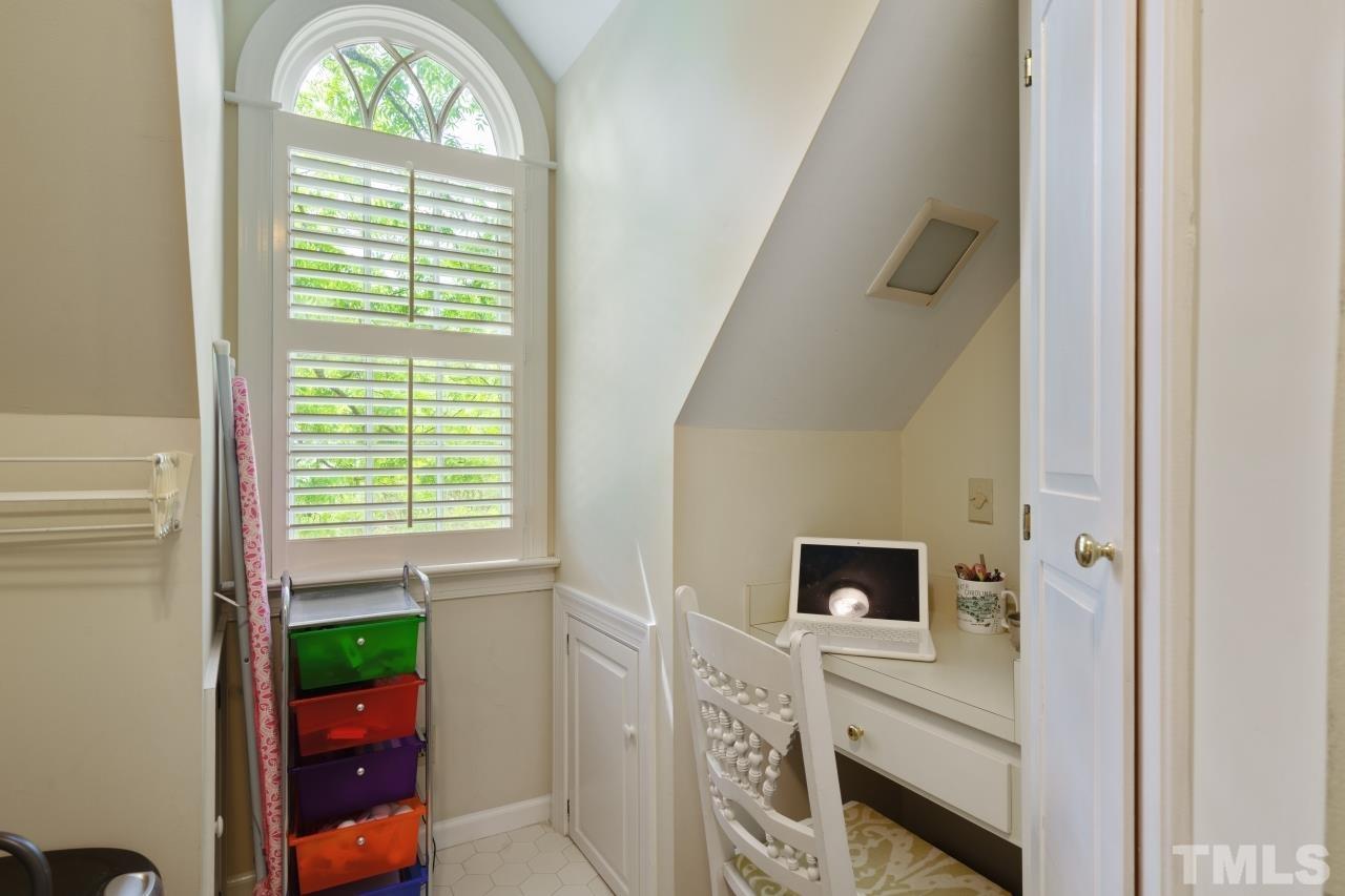 1216 Weldon Place Raleigh, NC 27608 - Photo 29 of 41