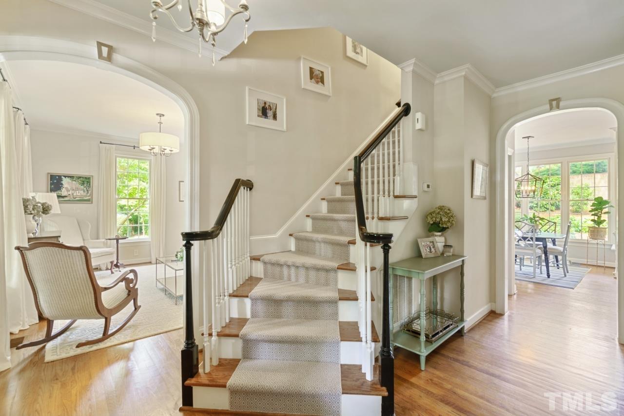 1216 Weldon Place Raleigh, NC 27608 - Photo 3 of 41