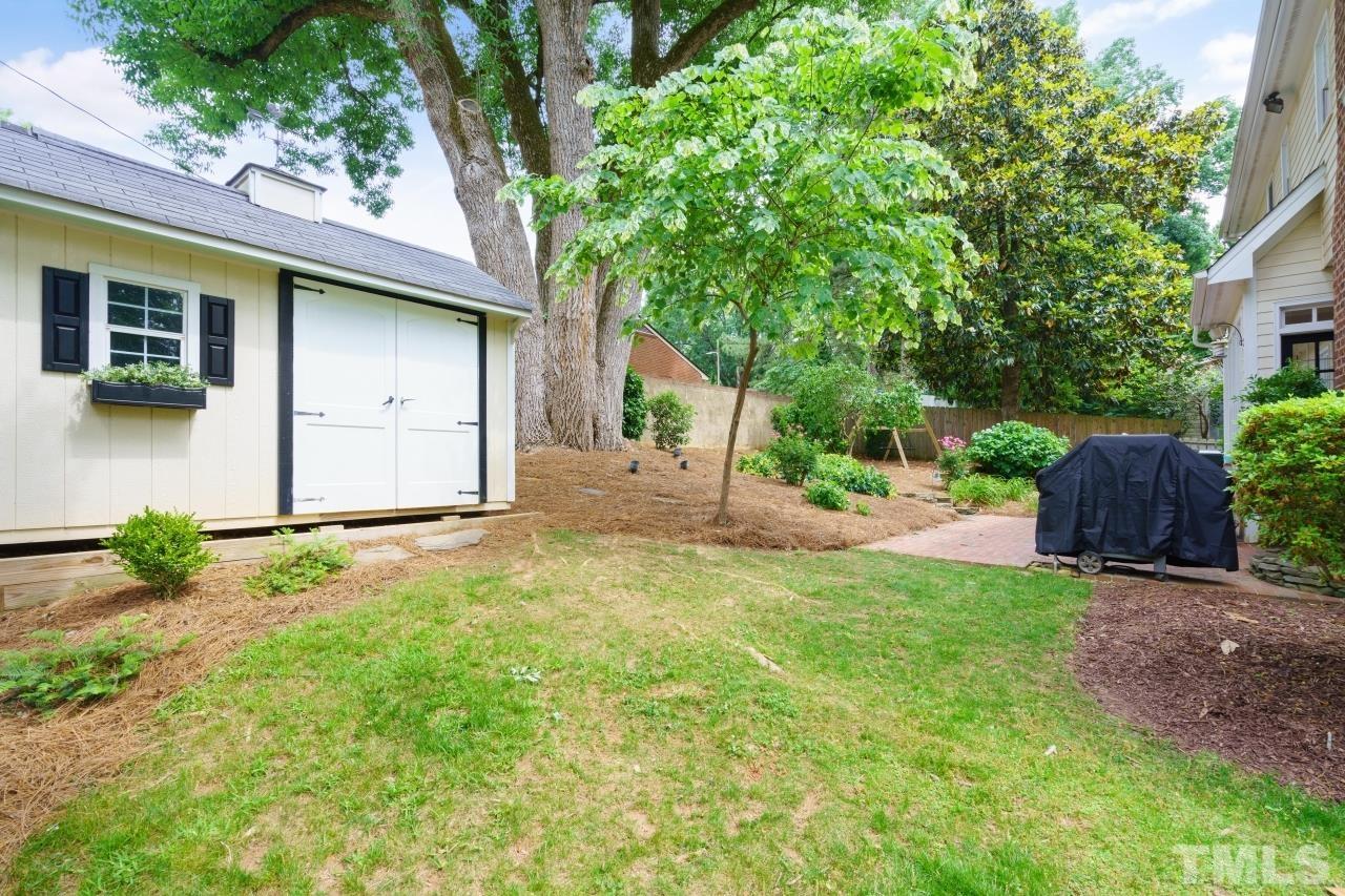 1216 Weldon Place Raleigh, NC 27608 - Photo 32 of 41