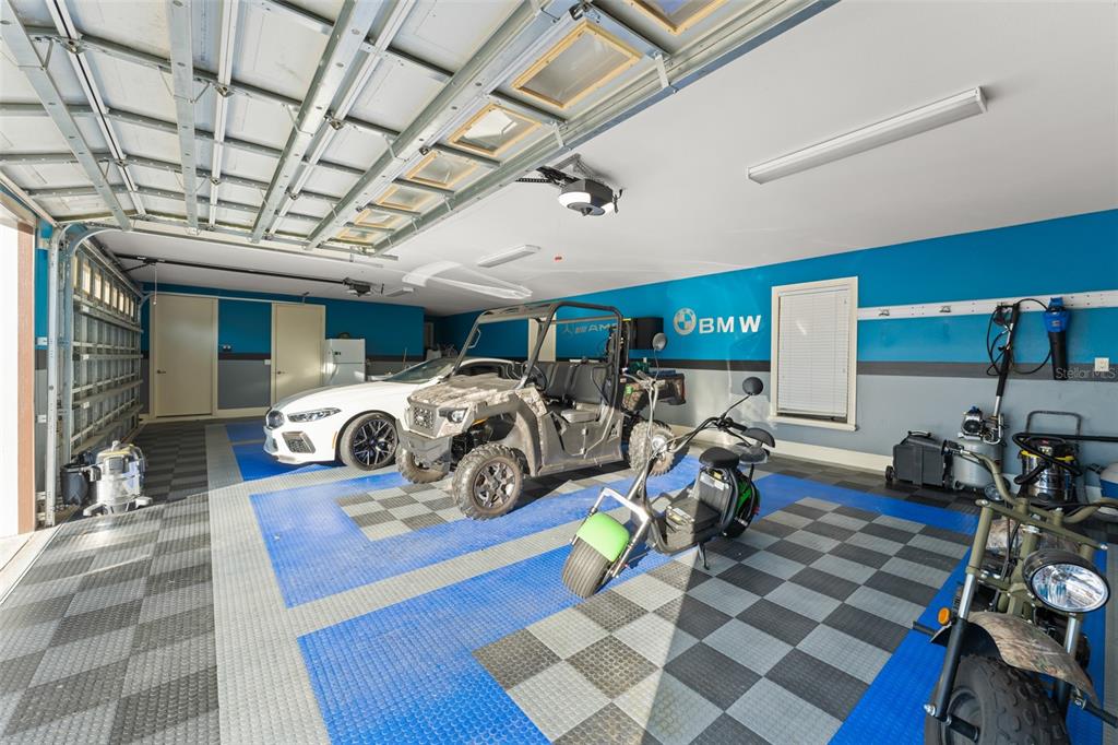 9575 Westover Roberts Road Windermere, FL 34786 - Photo 87 of 95 a view of a room with gym equipment