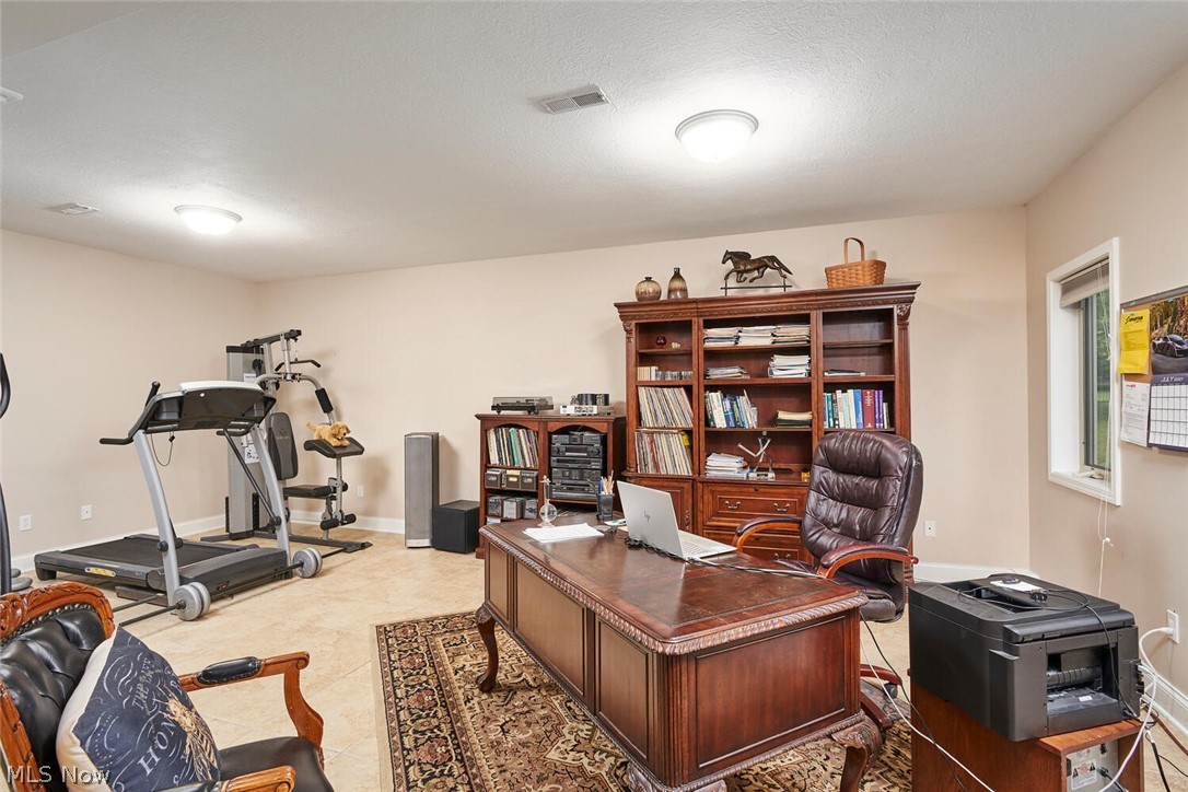 5700 View Point Drive Medina, OH 44256 - Photo 11 of 15 Gallery Image 11