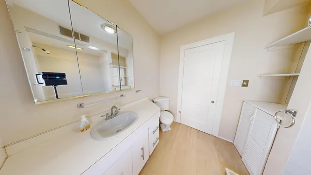 $228,500 | 6621 Monroe Avenue, Hammond, IN 46324