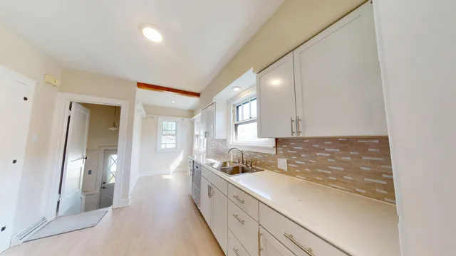 $228,500 | 6621 Monroe Avenue, Hammond, IN 46324