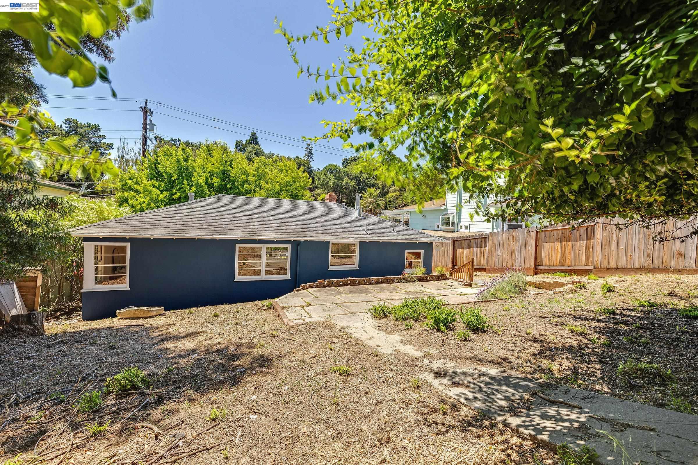 18926 Walnut Road Castro Valley, CA 94546 - Photo 29 of 33