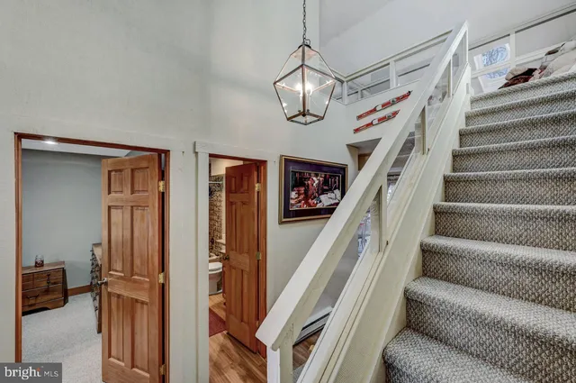 $199,900 | 390 Snow Ridge Cir Lake, Lake Harmony, PA 18624