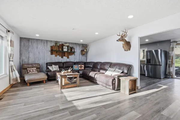 $874,999 | 27108 East Blanchard Road, Newport, WA 99156