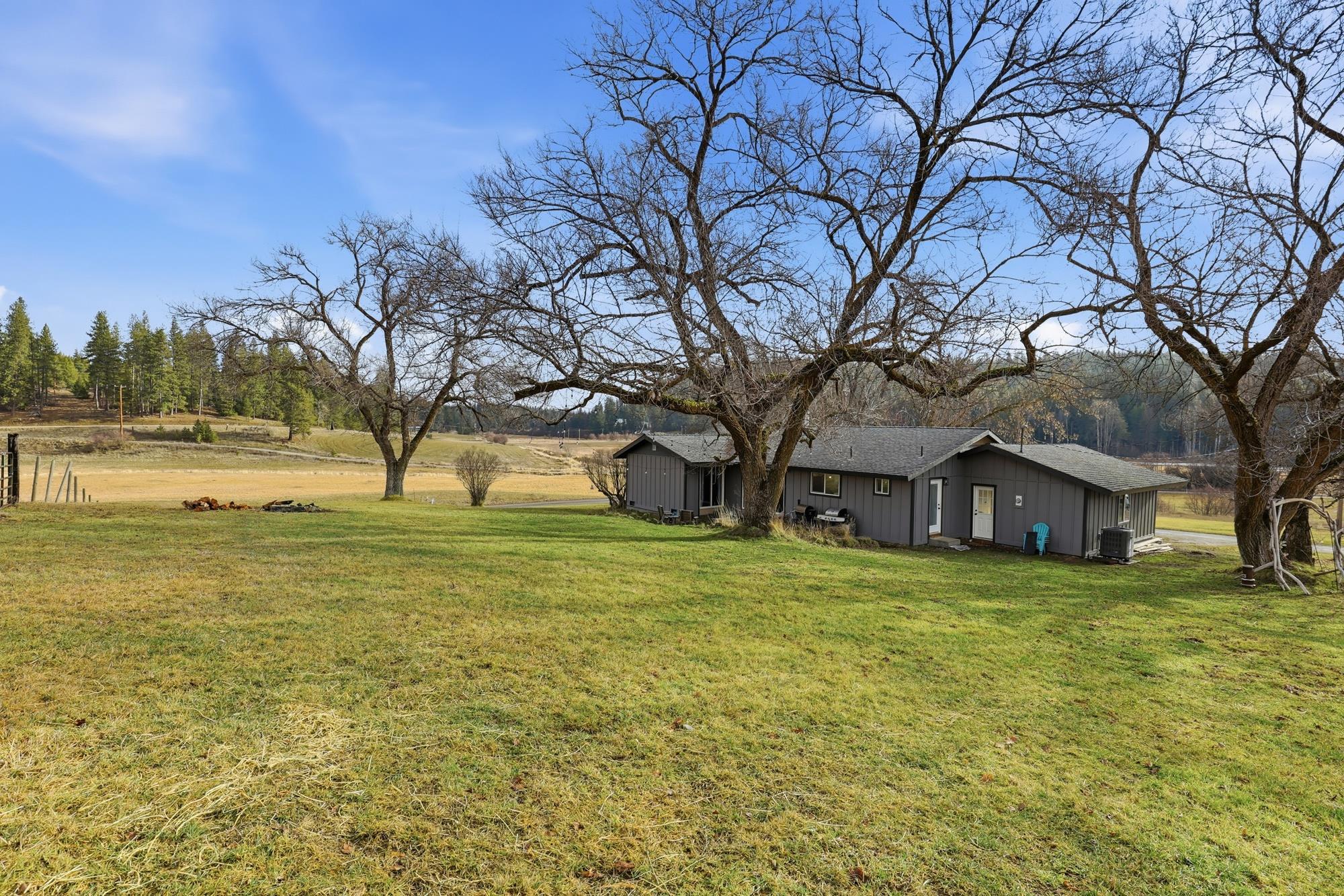 27108 East Blanchard Road Newport, WA 99156 - Photo 28 of 50