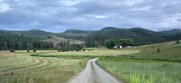 $874,999 | 27108 East Blanchard Road, Newport, WA 99156