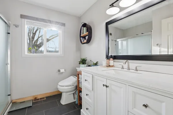 $874,999 | 27108 East Blanchard Road, Newport, WA 99156