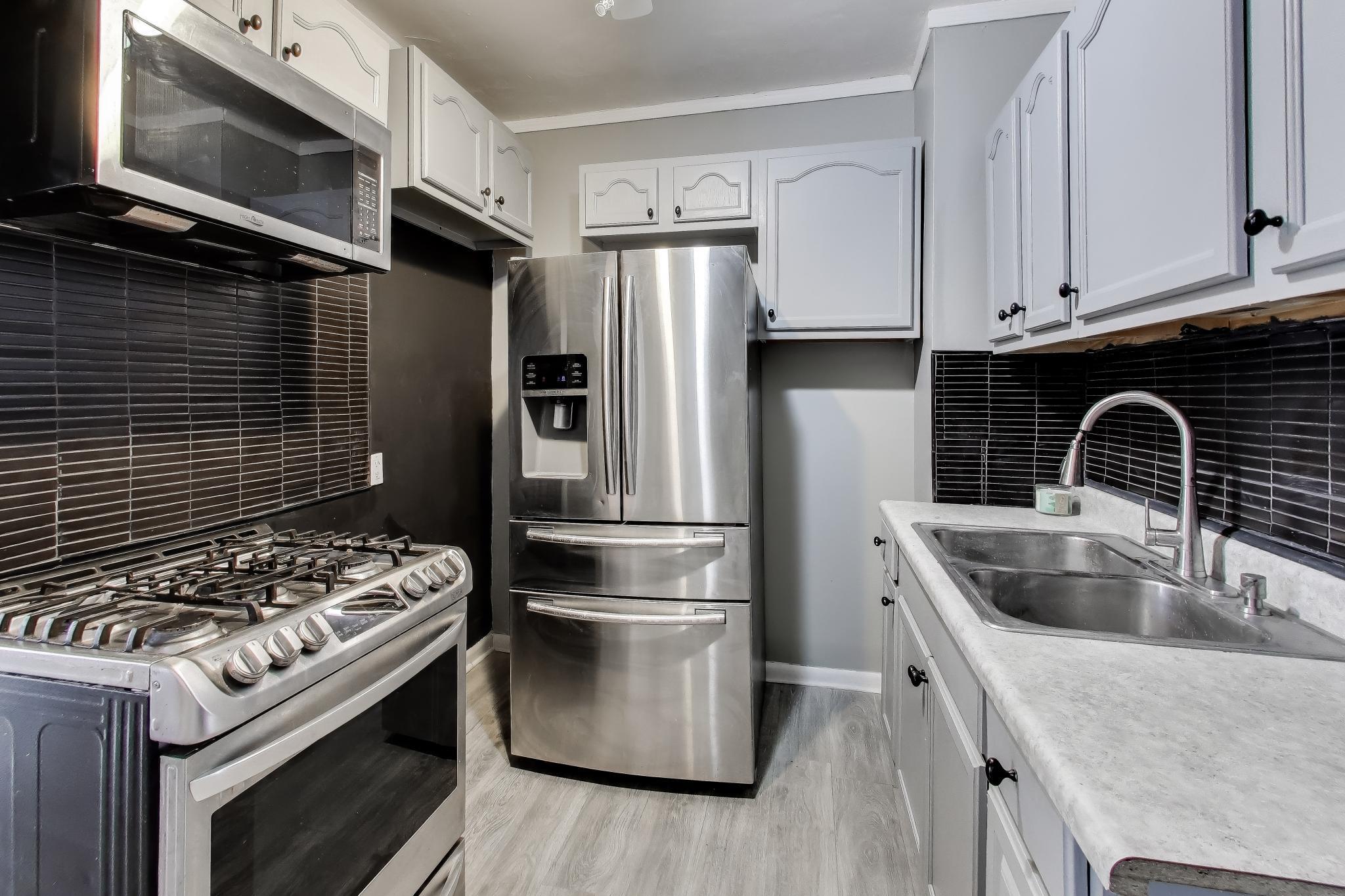 2550 Harrison Street Gary, IN 46407 - Photo 9 of 23 2048x1365