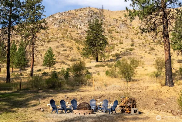 $500,000 | 1425 Salmon Creek Road, Okanogan, WA 98840