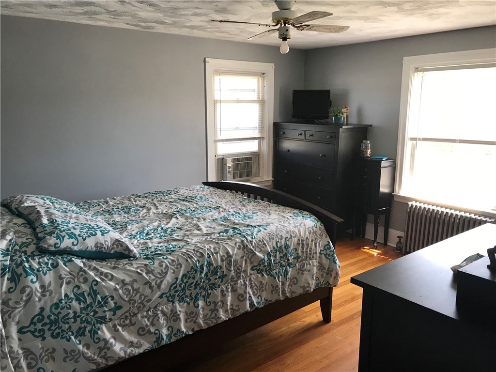 170 Whittier Road Pawtucket, RI 02861 - Photo 14 of 23 Gallery Image 14