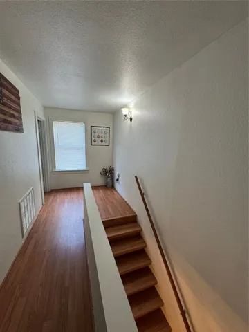 $799,999 | 1760 County Road 215, Weimar, TX 78962