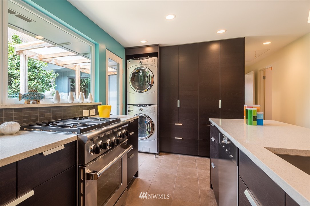 327 North 84th Street Seattle, WA 98103 - Photo 11 of 25 Gallery Image 11