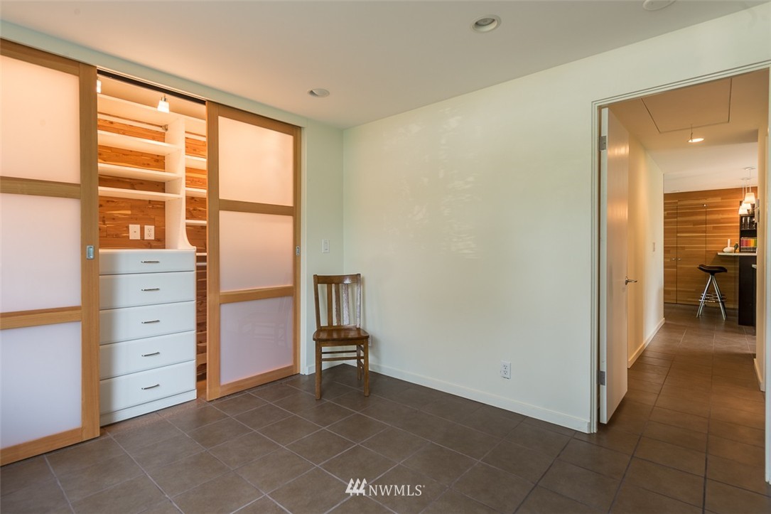 327 North 84th Street Seattle, WA 98103 - Photo 16 of 25 Gallery Image 16