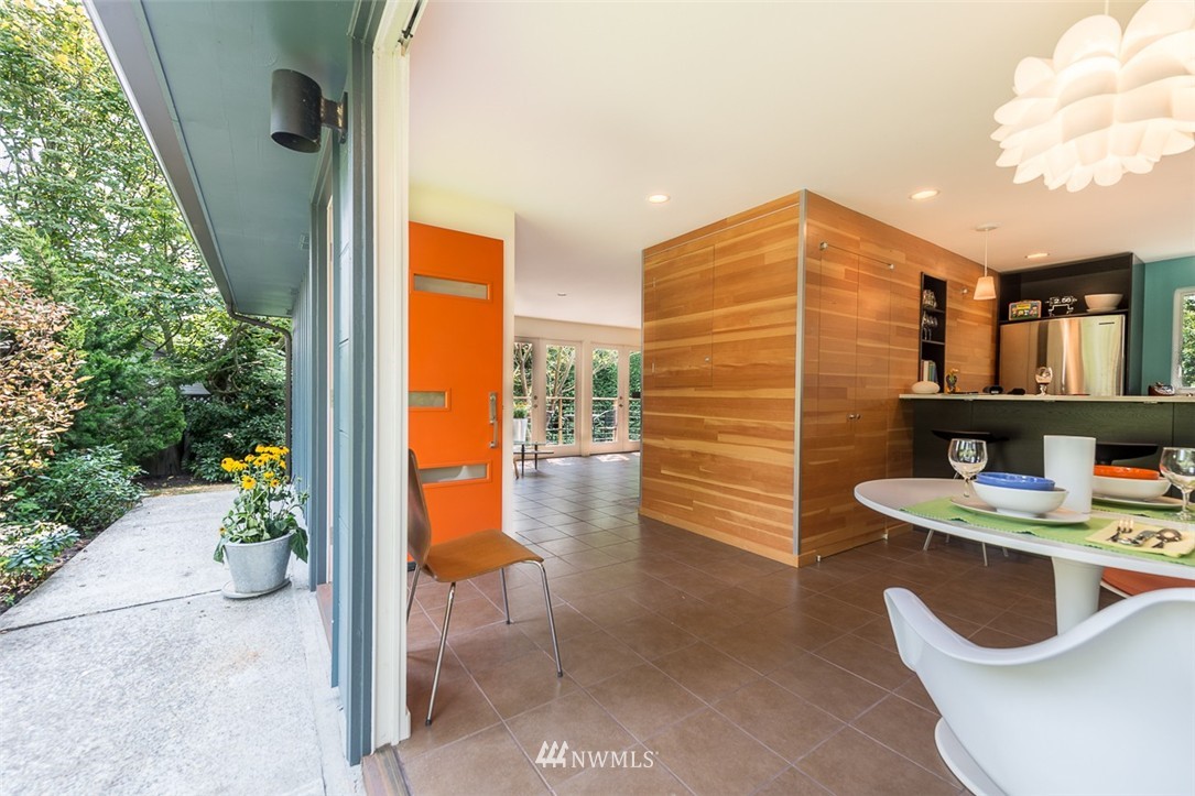 327 North 84th Street Seattle, WA 98103 - Photo 9 of 25 Gallery Image 9