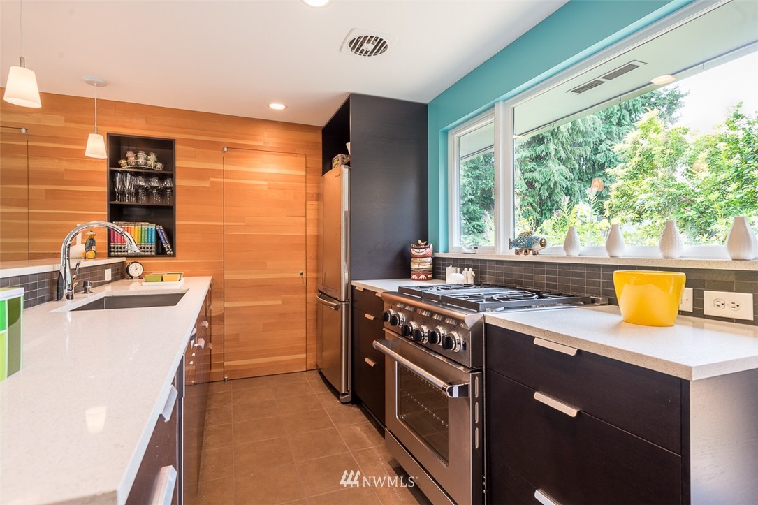 327 North 84th Street Seattle, WA 98103 - Photo 10 of 25 Gallery Image 10
