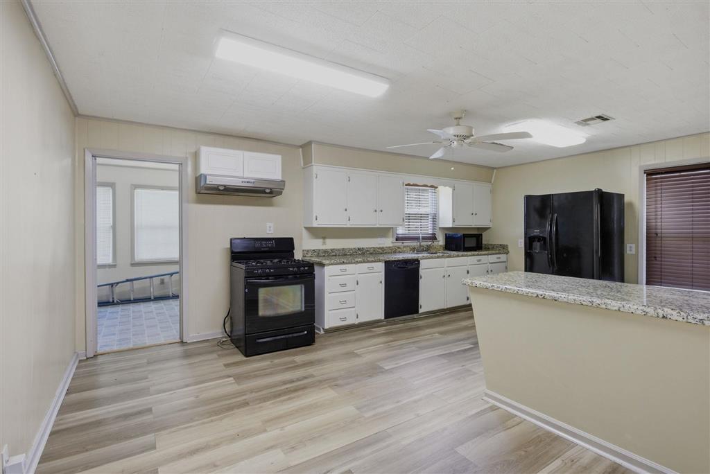 3904 Harvard Street Lake Charles, LA 70607 - Photo 3 of 11