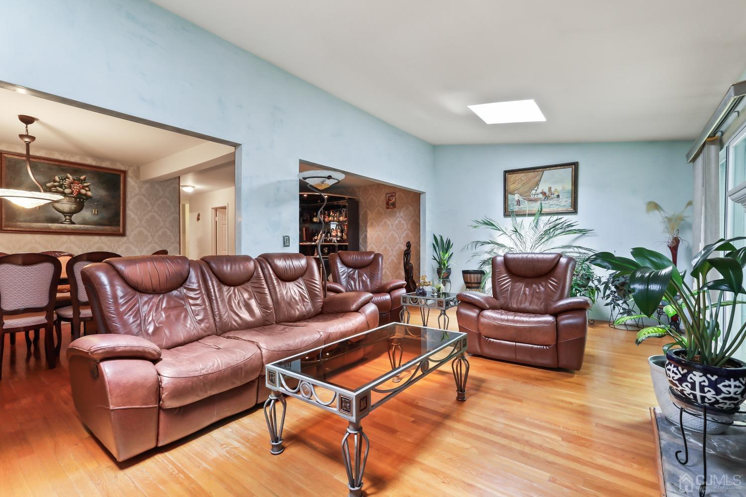 145 Redpine Loop Old Bridge, NJ 08857 - Photo 8 of 26 Gallery Image 8