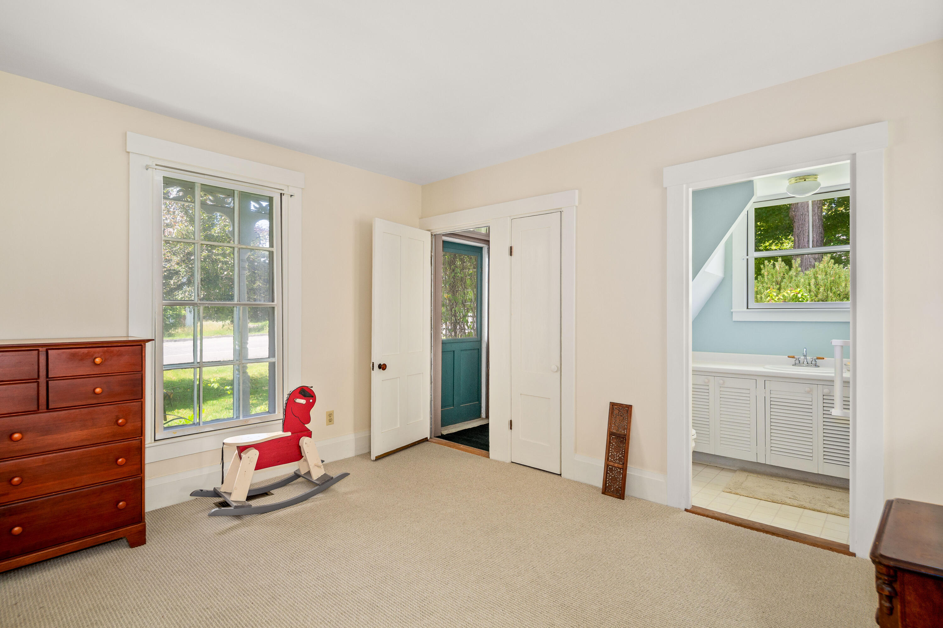 97 North Street Dover-Foxcroft, ME 04426 - Photo 15 of 39 97North_17_SS_mls