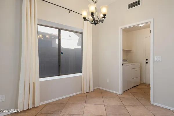 $2,500 | 4230 East Saltsage Drive, Phoenix, AZ 85048