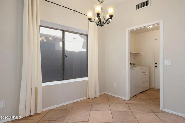 $2,500 | 4230 East Saltsage Drive, Phoenix, AZ 85048