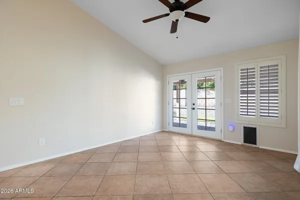 $2,500 | 4230 East Saltsage Drive, Phoenix, AZ 85048