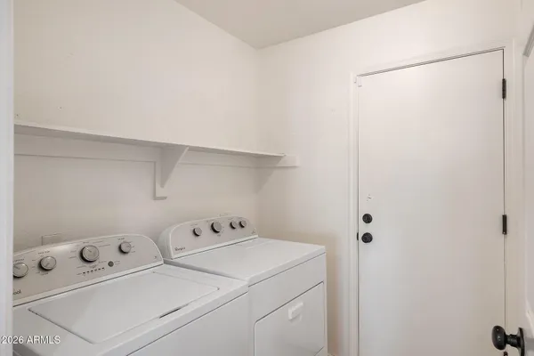 $2,500 | 4230 East Saltsage Drive, Phoenix, AZ 85048