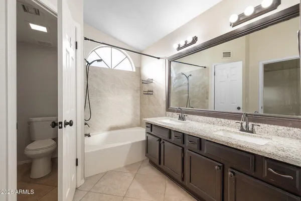 $2,500 | 4230 East Saltsage Drive, Phoenix, AZ 85048