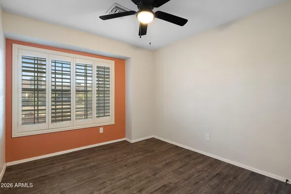 $2,500 | 4230 East Saltsage Drive, Phoenix, AZ 85048