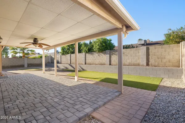 $2,500 | 4230 East Saltsage Drive, Phoenix, AZ 85048