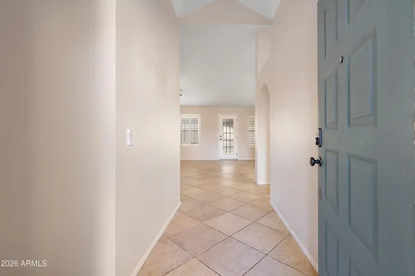 $2,500 | 4230 East Saltsage Drive, Phoenix, AZ 85048